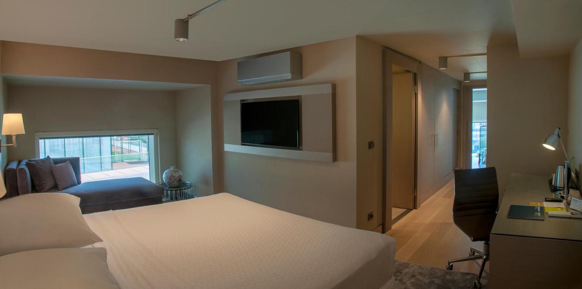 Four Points By Sheraton Измир Экстерьер фото